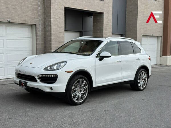 2012 PORSCHE Cayenne