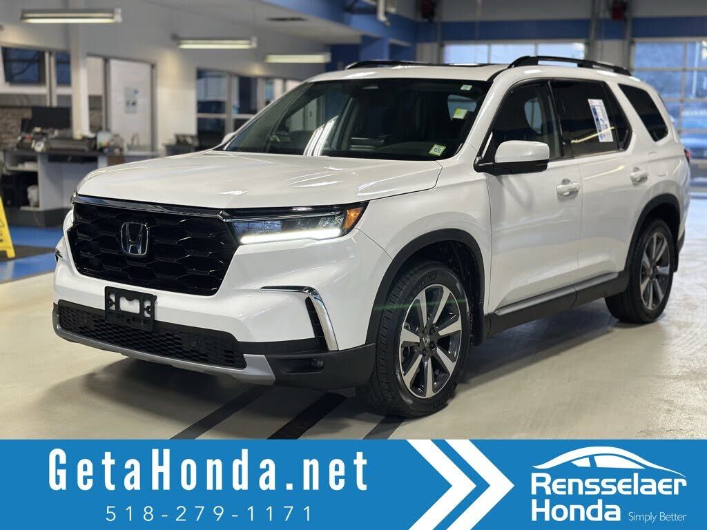 2025 HONDA Pilot
