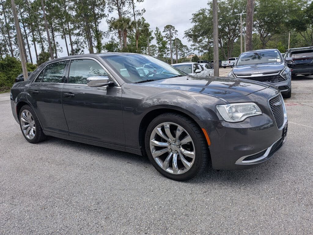 2018 CHRYSLER 300