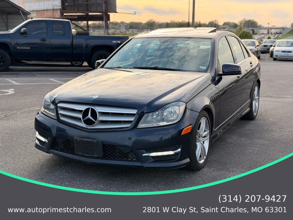 2012 MERCEDES-BENZ C-Class