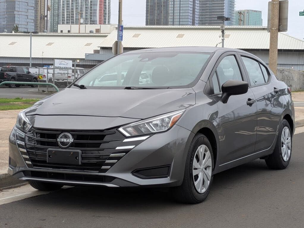 2024 NISSAN Versa