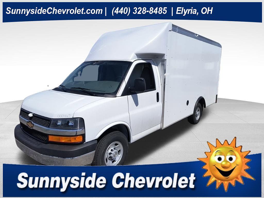 2026 CHEVROLET Express