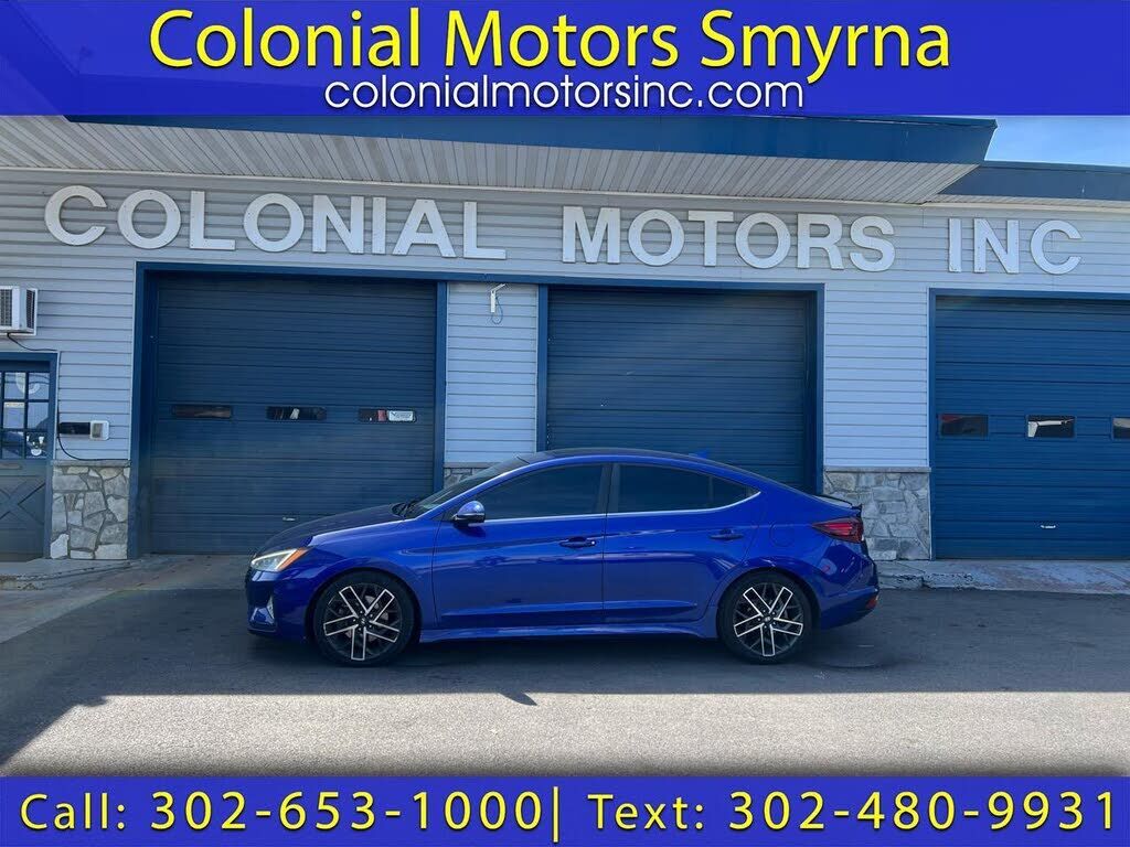 2019 HYUNDAI Elantra