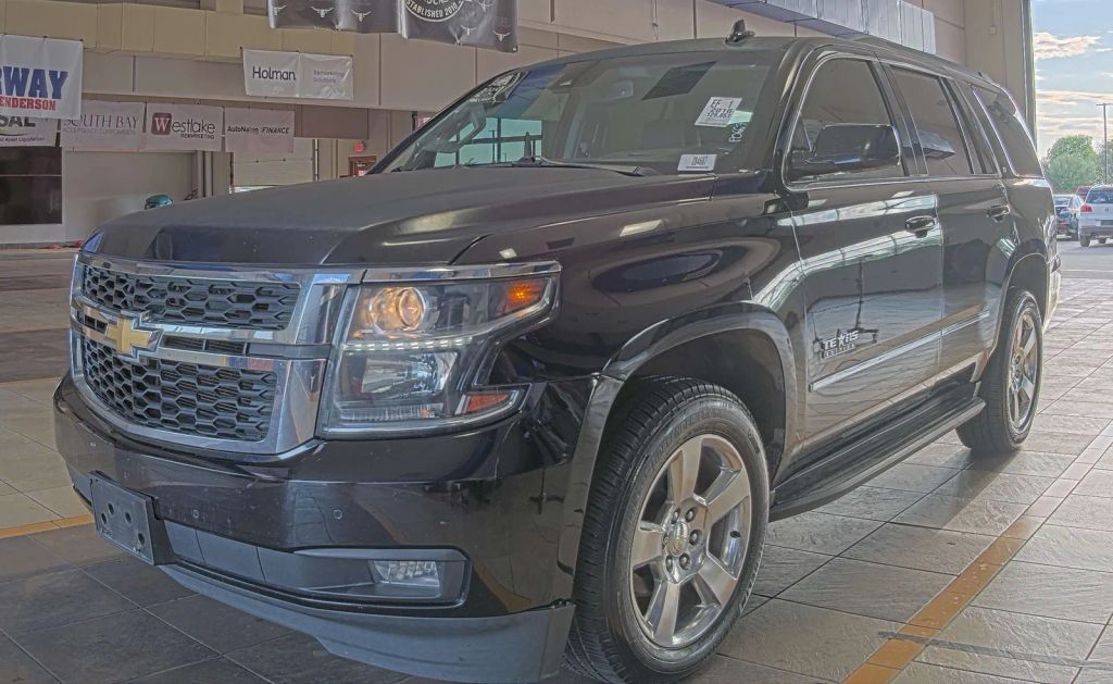 2016 CHEVROLET Tahoe