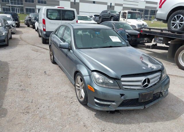 2012 MERCEDES-BENZ C-Class