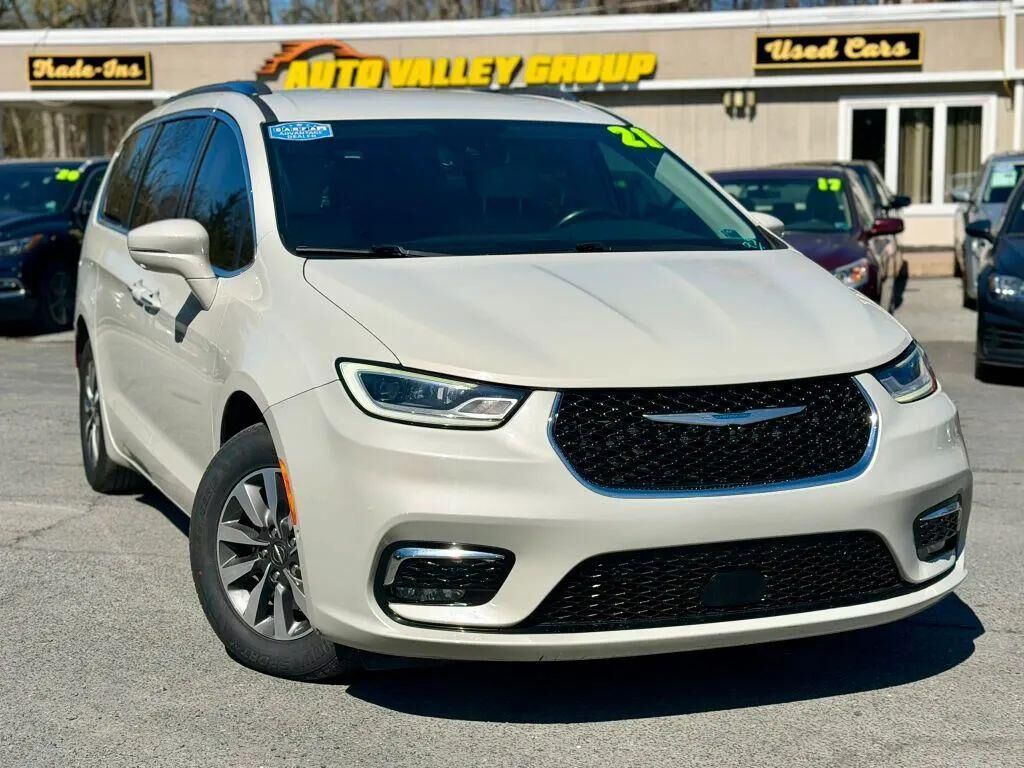 2021 CHRYSLER Pacifica