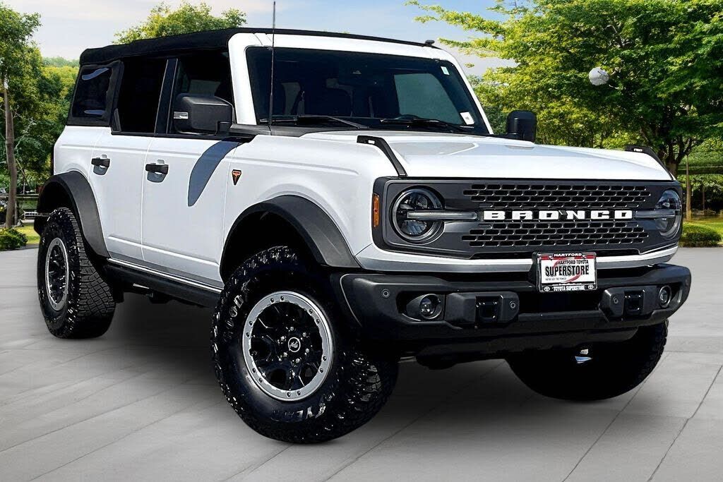 2022 FORD Bronco
