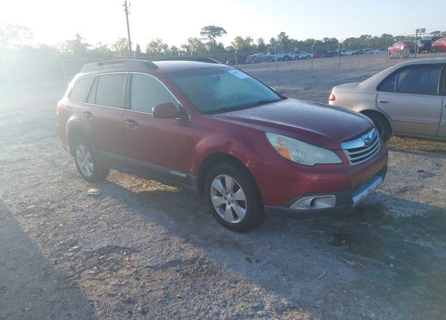 2011 SUBARU Outback
