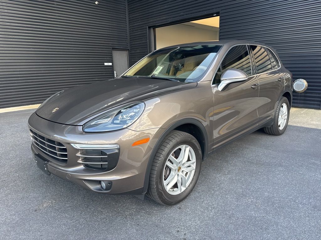 2016 PORSCHE Cayenne