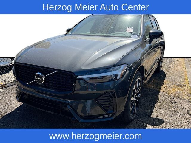 2025 VOLVO XC60