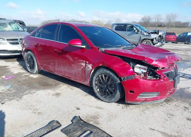 2013 CHEVROLET Cruze