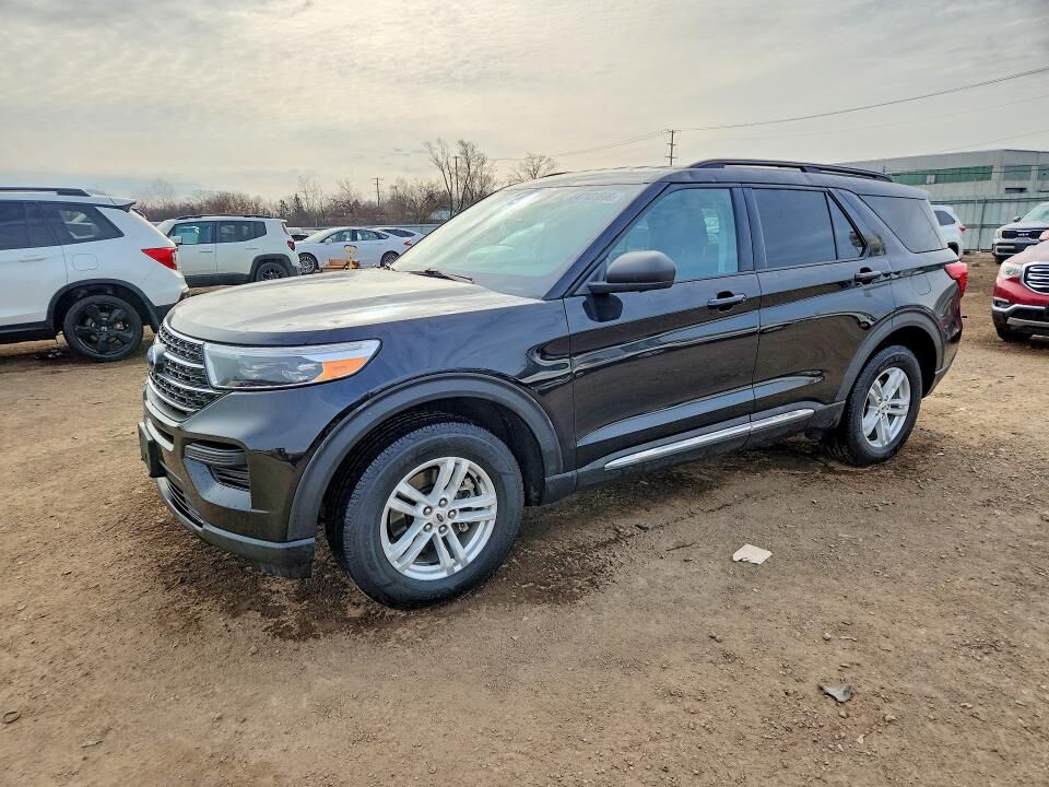 2021 FORD Explorer