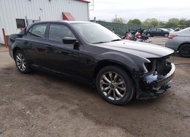 2014 CHRYSLER 300