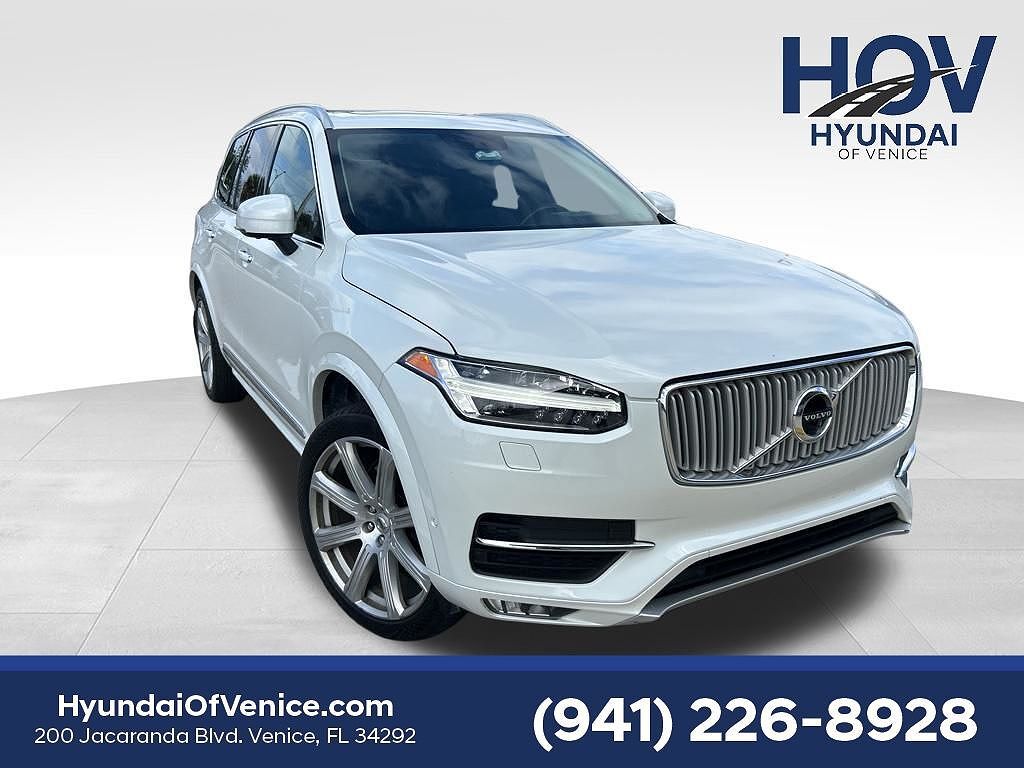 2019 VOLVO XC90
