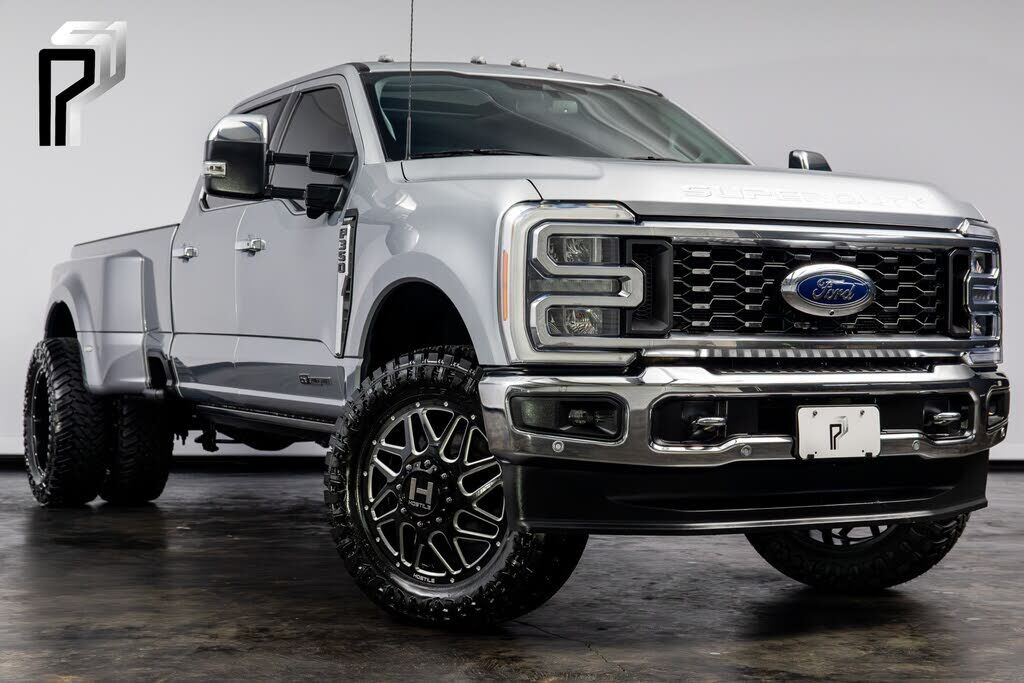 2023 FORD F-350
