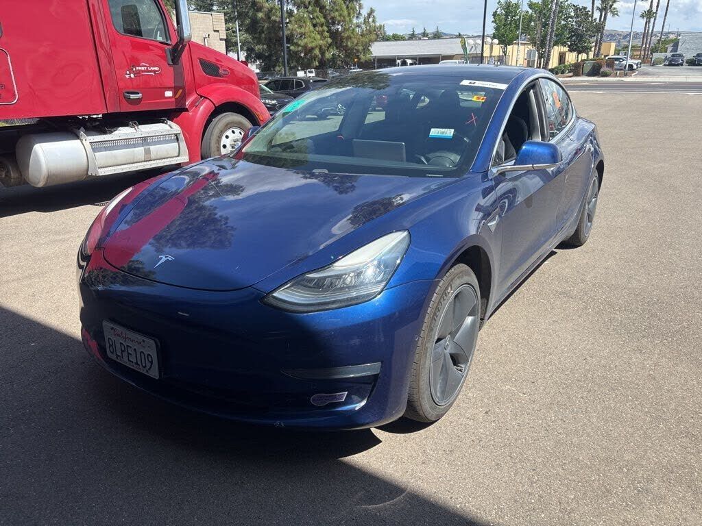 2019 TESLA Model 3