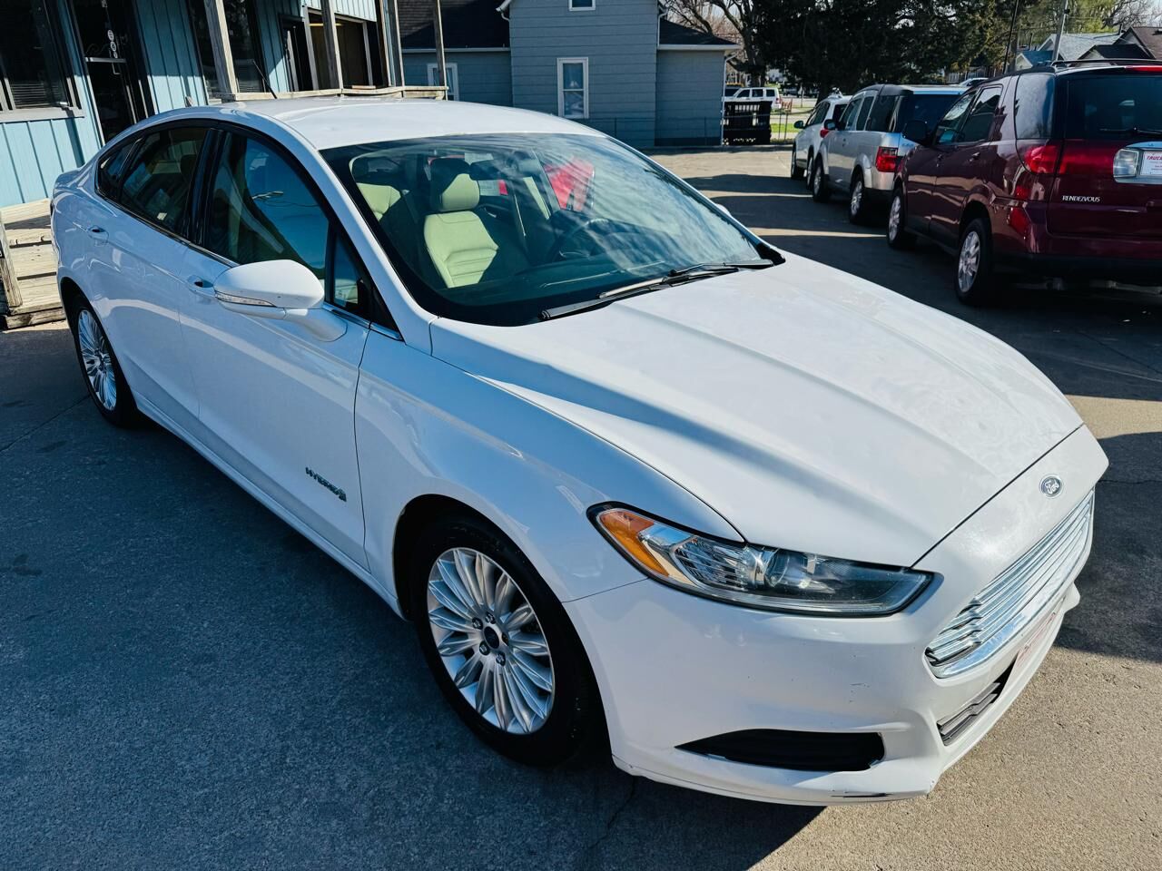 2016 FORD Fusion