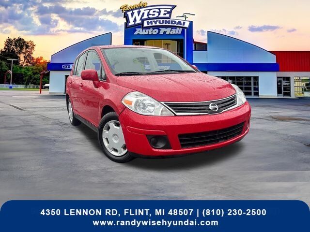 2012 NISSAN Versa