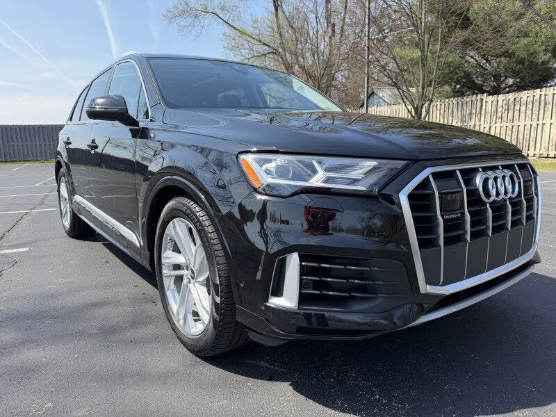 2023 AUDI Q7