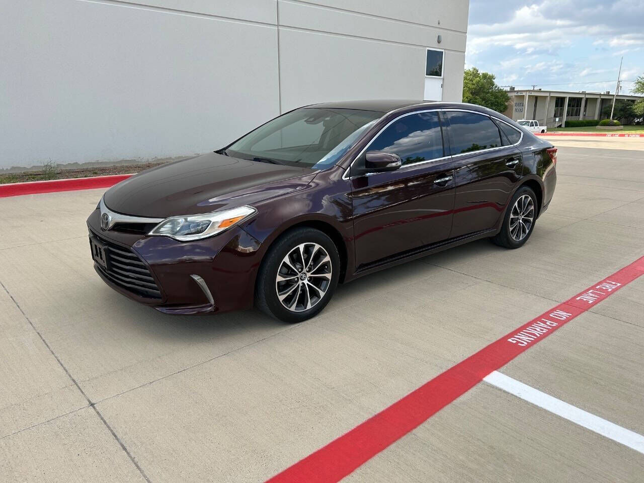 2018 TOYOTA Avalon