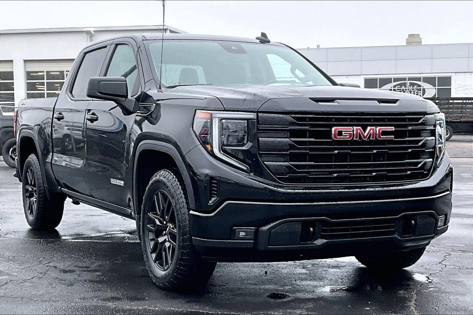 2023 GMC Sierra