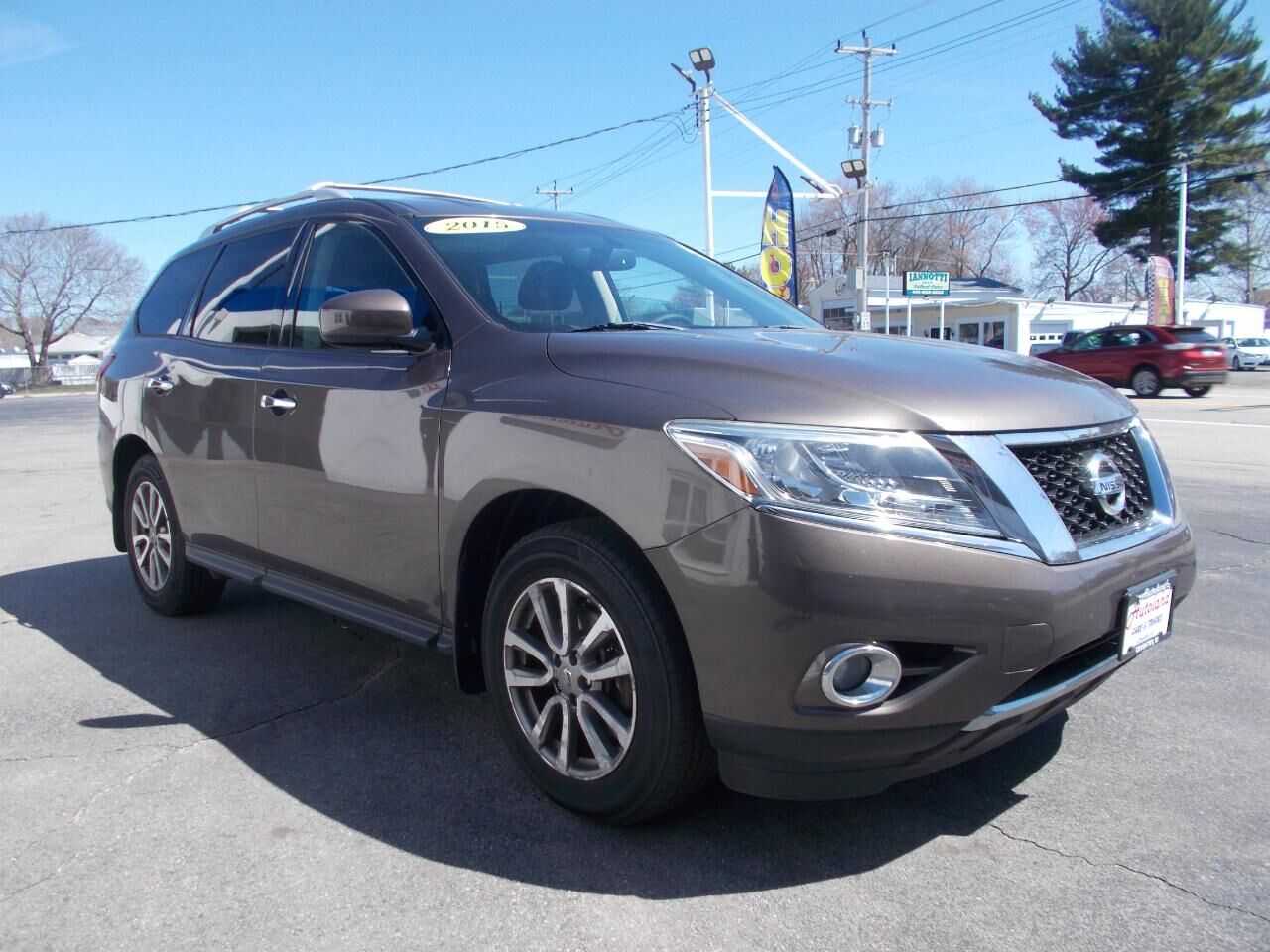 2015 NISSAN Pathfinder