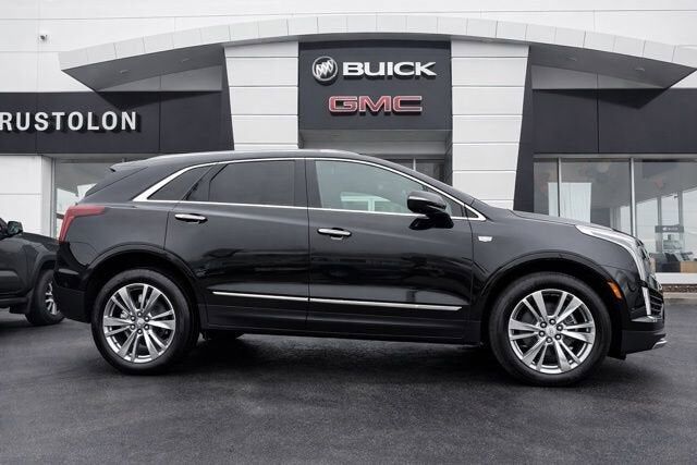 2023 CADILLAC XT5