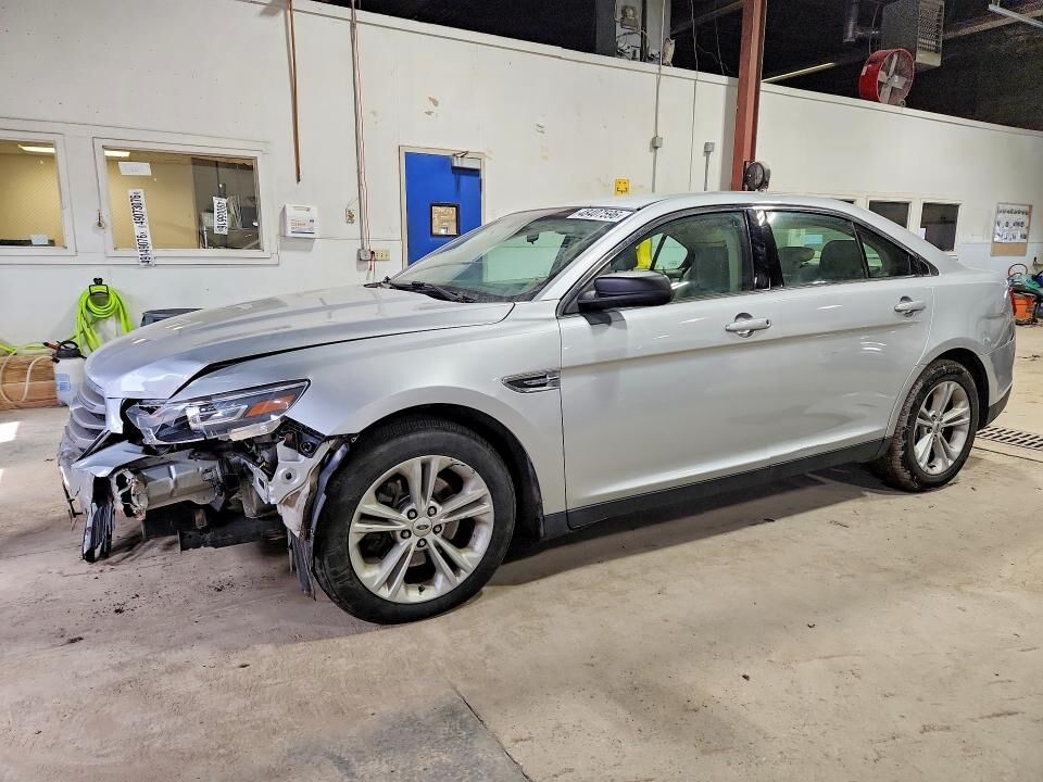 2015 FORD Taurus