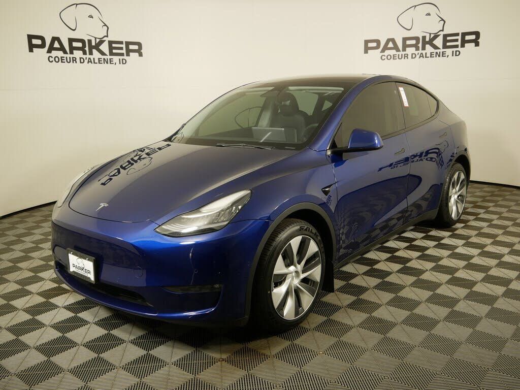 2021 TESLA Model Y