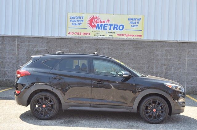 2017 HYUNDAI Tucson