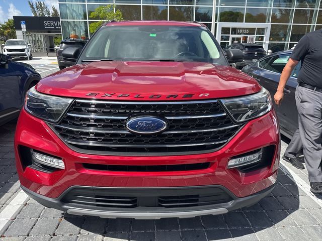 2021 FORD Explorer