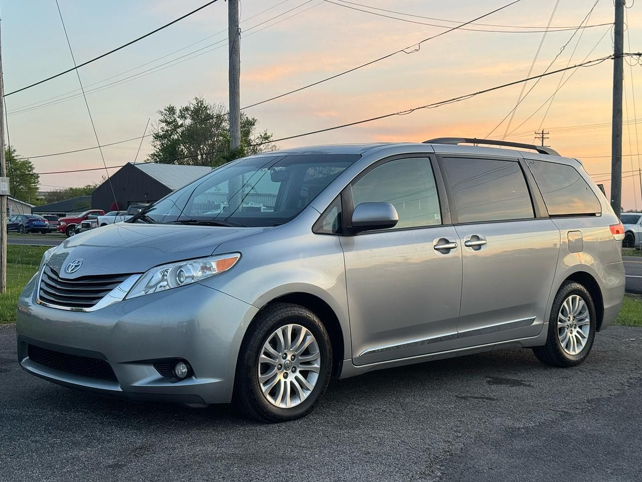 2014 TOYOTA Sienna