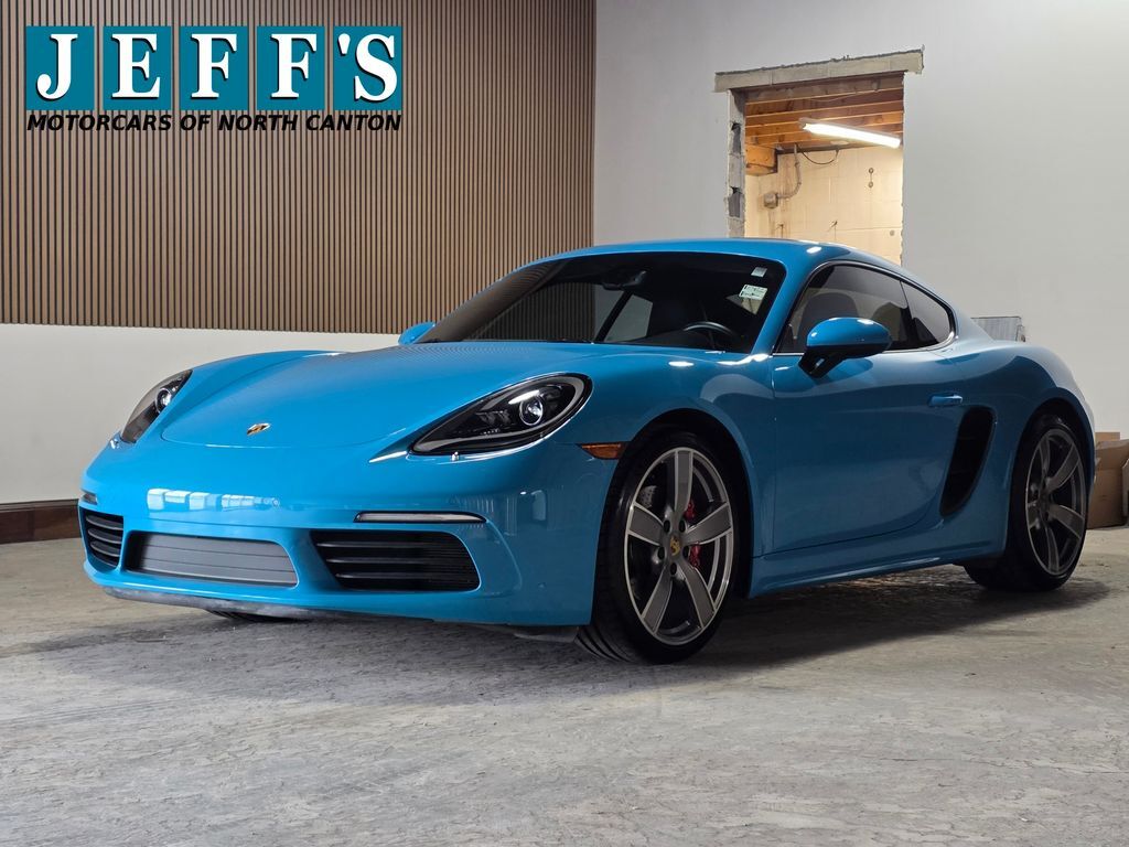 2017 PORSCHE Cayman
