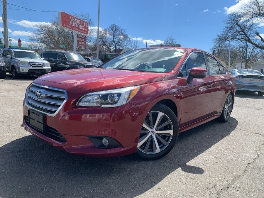 2017 SUBARU Legacy