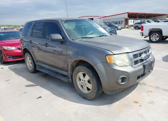 2010 FORD Escape