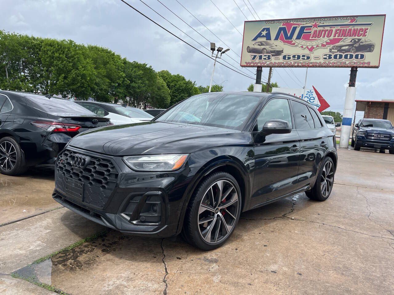 2022 AUDI SQ5