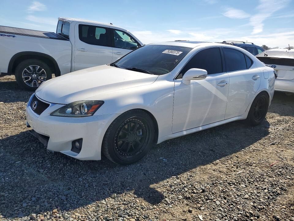 2011 LEXUS IS