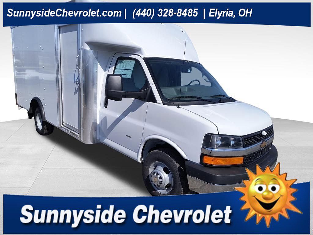 2026 CHEVROLET Express