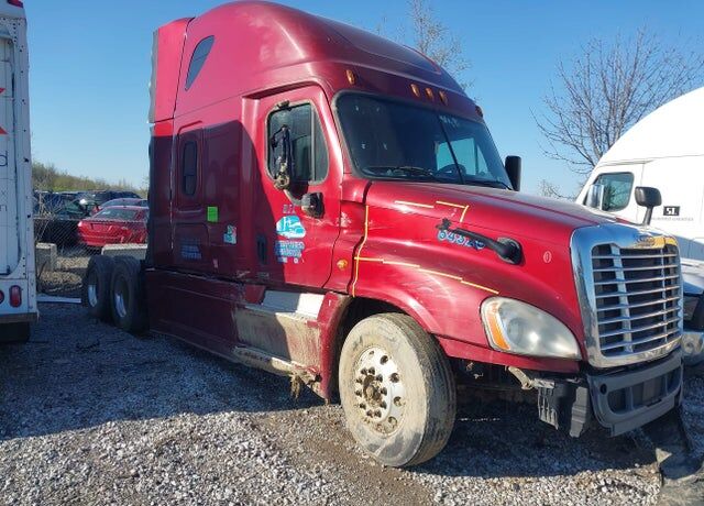 2016 FREIGHTLINER Cascadia