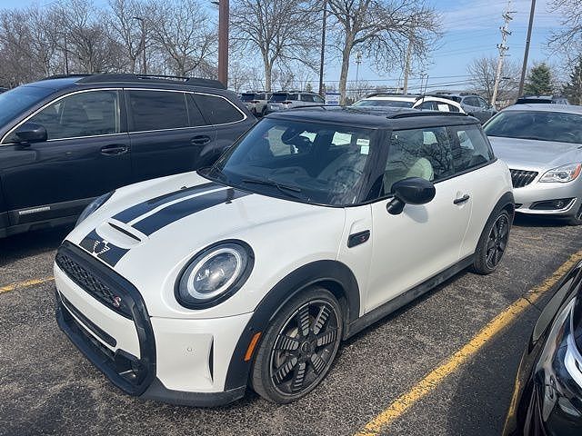 2023 MINI Hardtop
