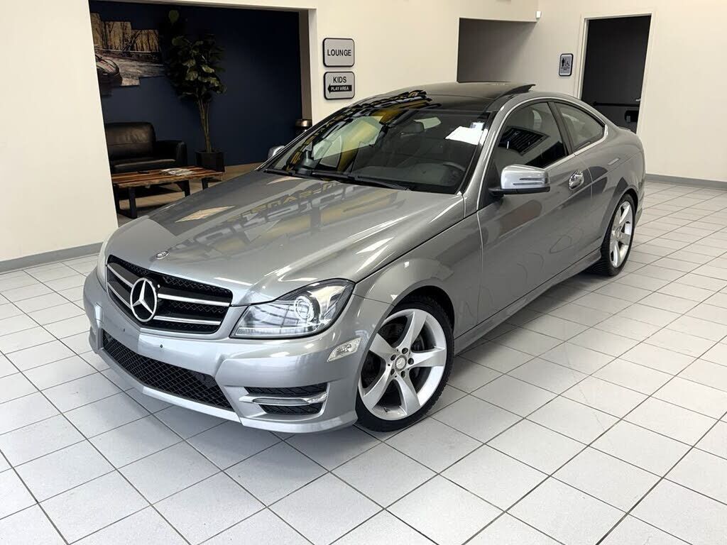 2015 MERCEDES-BENZ C-Class