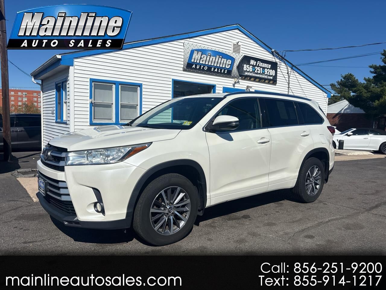 2017 TOYOTA Highlander