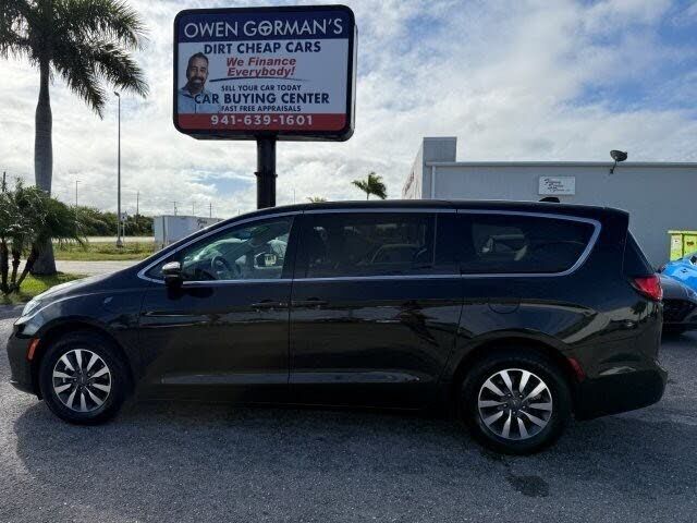 2024 CHRYSLER Pacifica