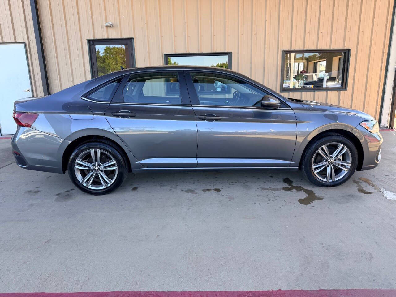 2024 VOLKSWAGEN Jetta