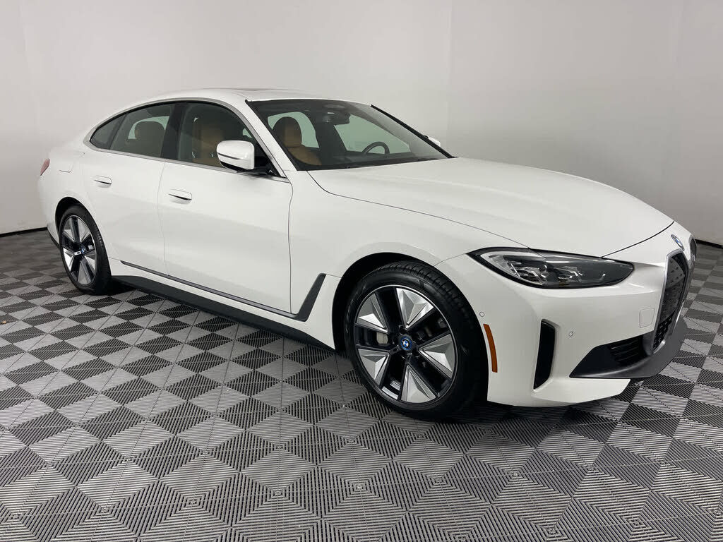 2023 BMW i4
