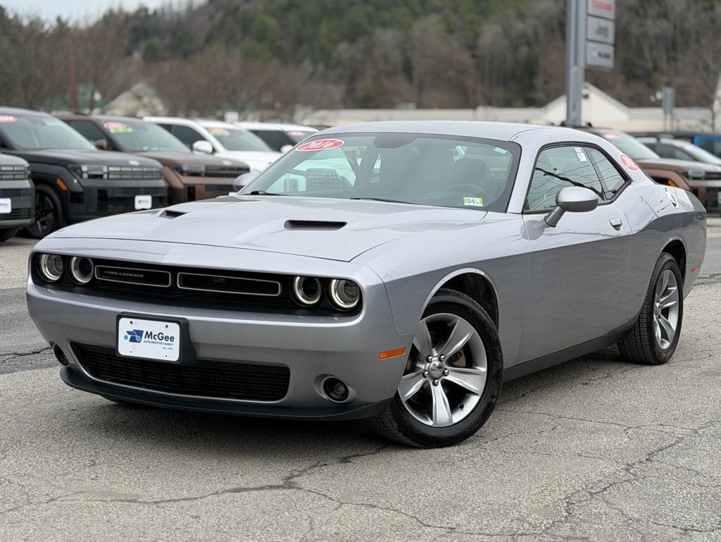2016 DODGE Challenger