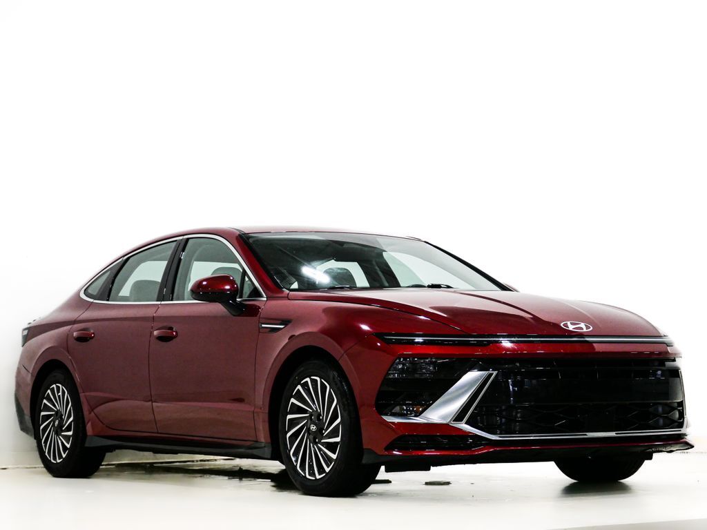 2025 HYUNDAI Sonata