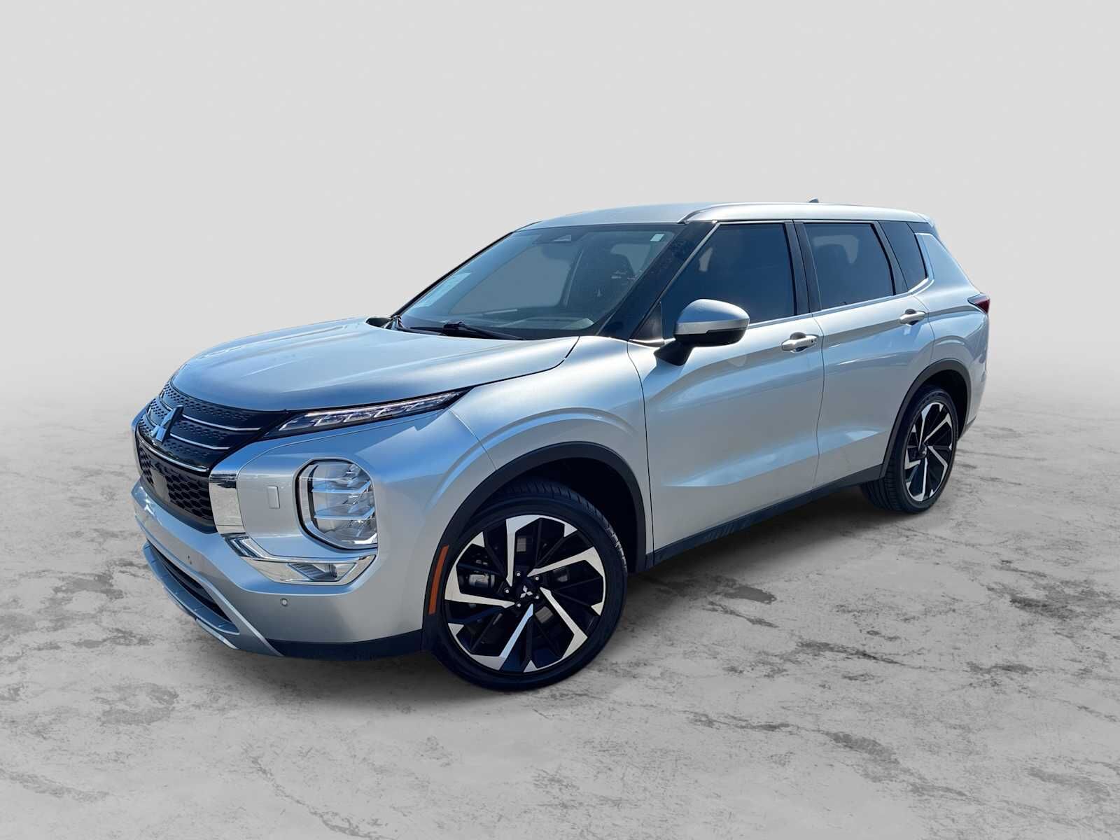 2022 MITSUBISHI Outlander