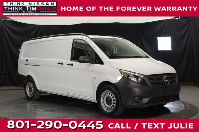 2022 MERCEDES-BENZ METRIS