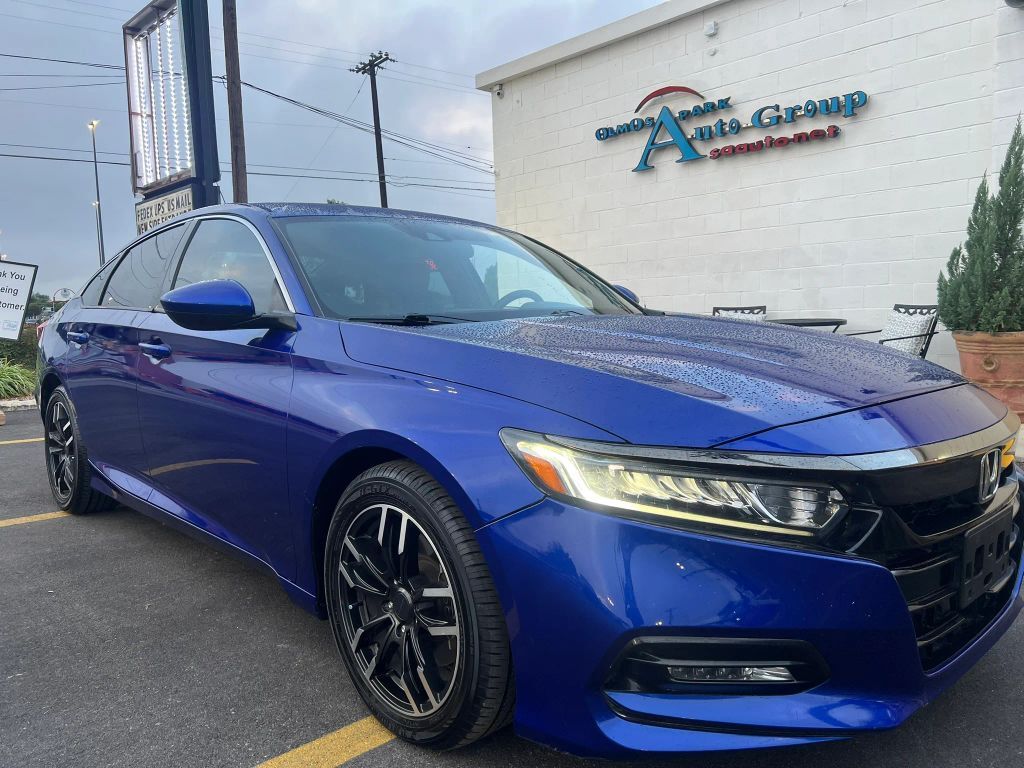2018 HONDA Accord